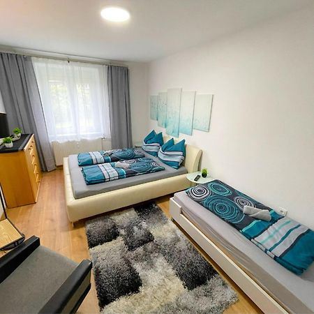 Moderne Ferienwohnung Felbbauer #50 Кнителфелд Екстериор снимка