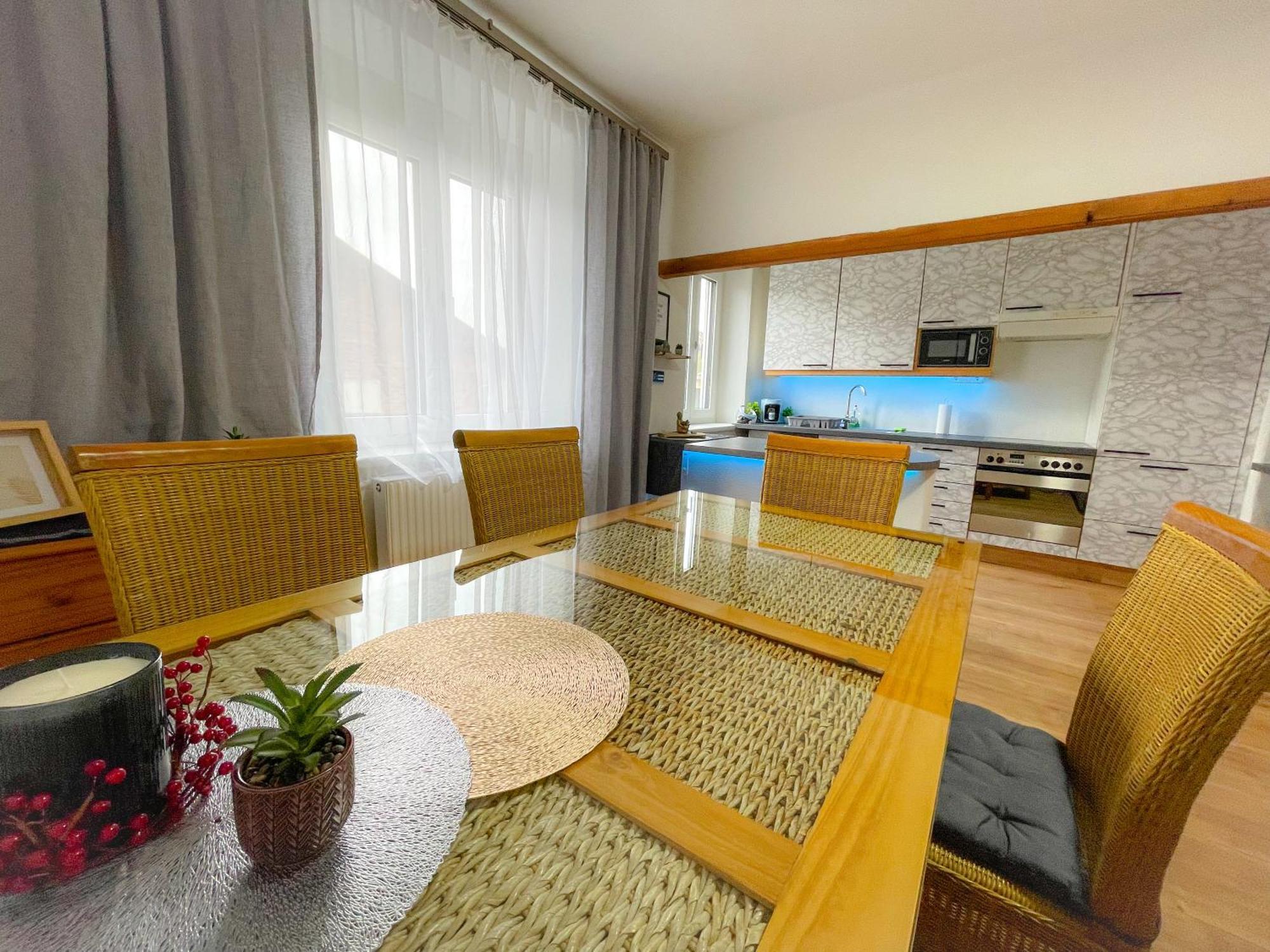 Moderne Ferienwohnung Felbbauer #50 Кнителфелд Екстериор снимка